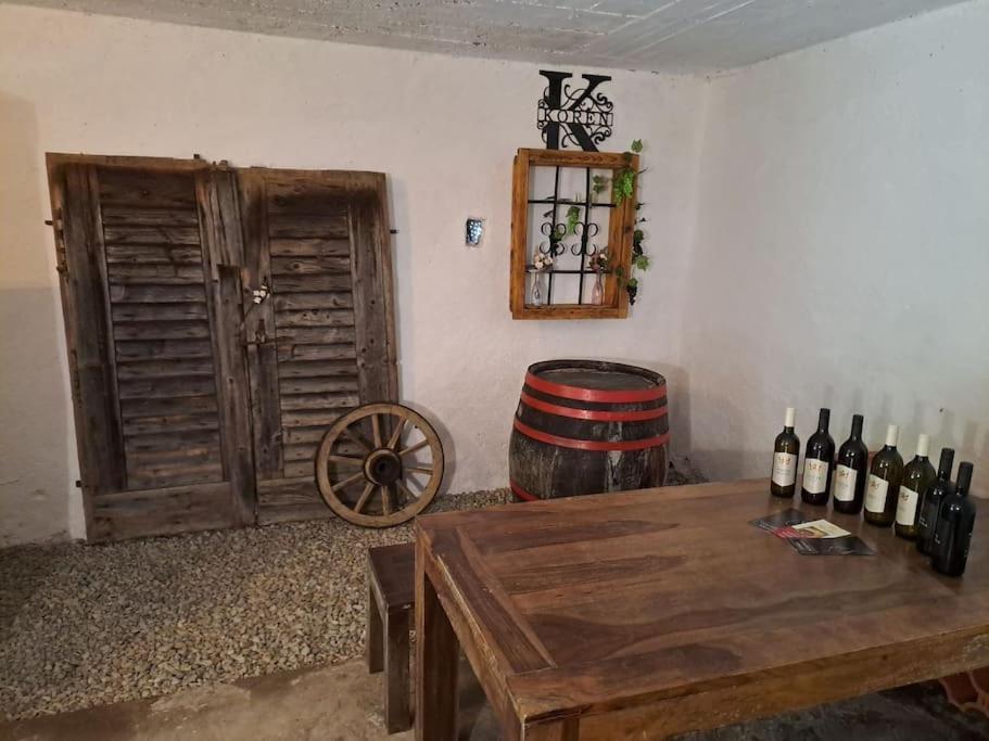 Apartamento Pod Vinogradi Skocjan  Exterior foto